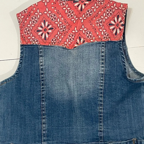 Forever 21 Paisley Denim Vest sz Small - Picture 5 of 6